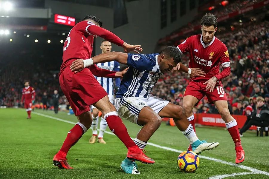 晚安！库里26秒准绝杀救勇士 砍31+7+7遭使绊险受伤