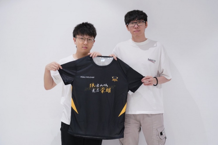 仅让球迷振 仅让球迷振