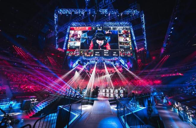 成为队中新 成为队中新